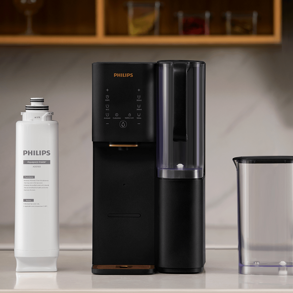 Philips Umkehrosmose-Wasserstation ADD6920BK01/10, Aquaporin Inside®: Eliminiert bis zu 110 Substanzen, sofortige Erhitzung